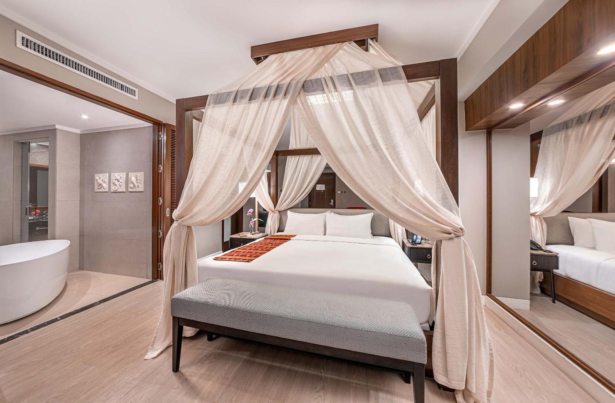 Mandarin Bay Resort And Spa Balabag  Dış mekan fotoğraf